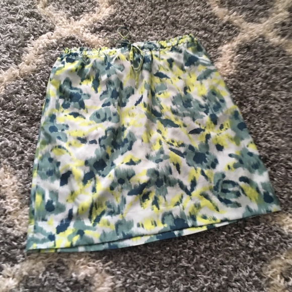 Joe Fresh Dresses & Skirts - Joe Fresh Abstract Pattern Drawstring Skirt